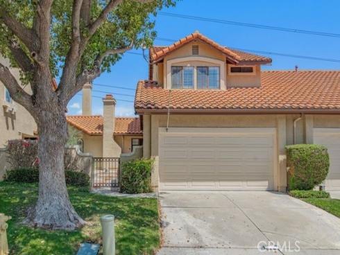 6011 E. Montefino