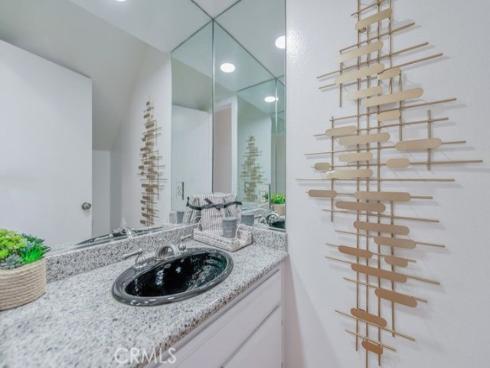 6011 E Montefino  , Anaheim, CA
