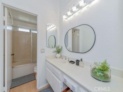 6011 E Montefino  , Anaheim, CA