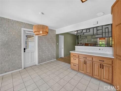 1587 W Kimberly   Avenue, Anaheim, CA