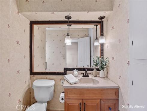 1587 W Kimberly   Avenue, Anaheim, CA