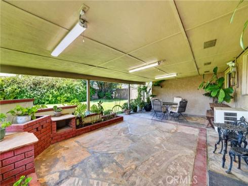 1587 W Kimberly   Avenue, Anaheim, CA