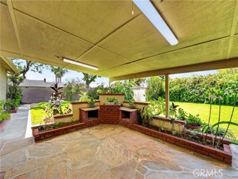 1587 W Kimberly   Avenue, Anaheim, CA
