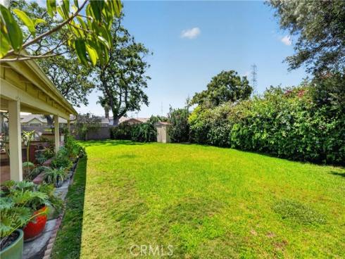 1587 W Kimberly   Avenue, Anaheim, CA