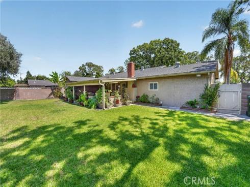 1587 W Kimberly   Avenue, Anaheim, CA