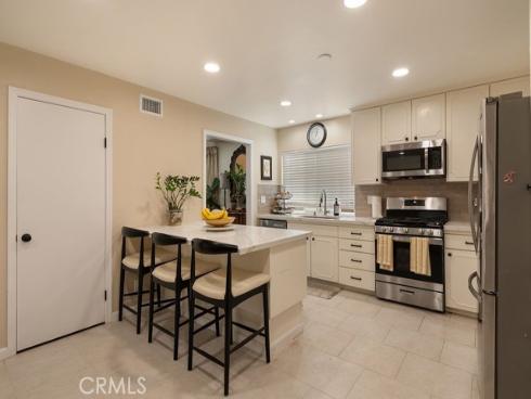 1881 N Garland Lane, Anaheim, CA
