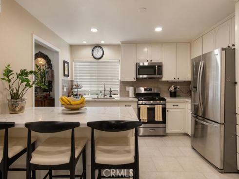 1881 N Garland Lane, Anaheim, CA