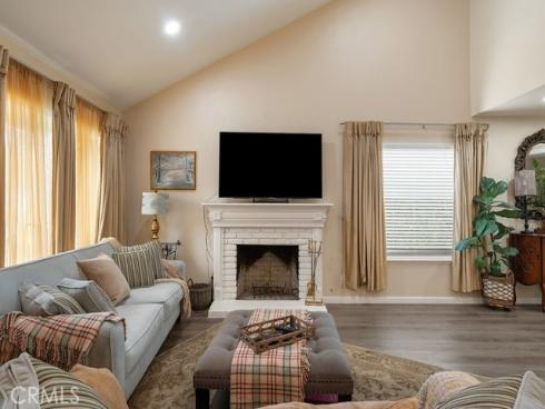 1881 N Garland Lane, Anaheim, CA