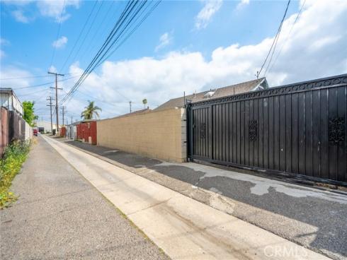 821 N Pauline , Anaheim, CA