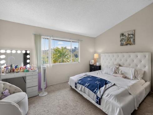 6025 E Hackamore Lane, Anaheim, CA