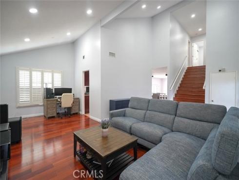 2434 E Virginia Avenue, Anaheim, CA