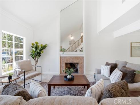 6434 E Lookout Lane, Anaheim, CA