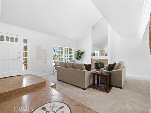 6434 E Lookout Lane, Anaheim, CA
