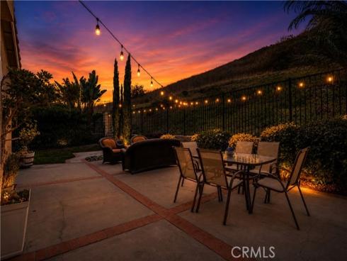 835 S Shanada Court, Anaheim, CA