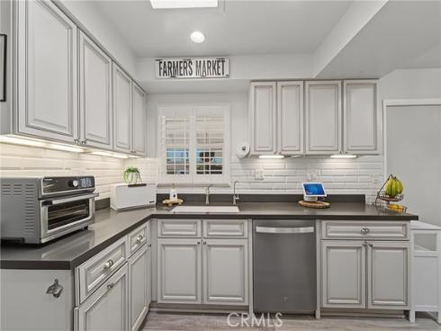 1583 W Cerritos  , Anaheim, CA