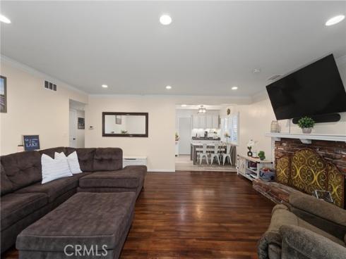 1583 W Cerritos  , Anaheim, CA