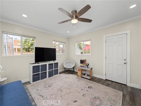 1583 W Cerritos  , Anaheim, CA