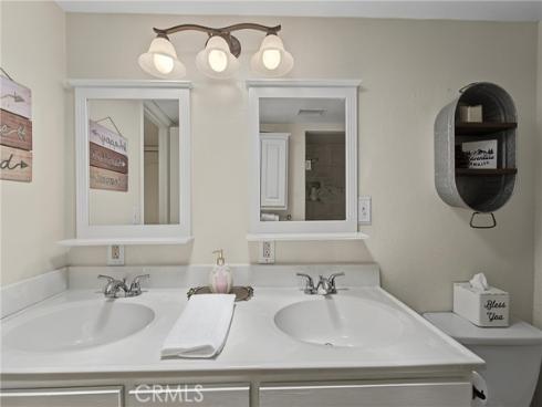 1583 W Cerritos  , Anaheim, CA