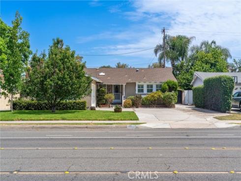 1583 W Cerritos  , Anaheim, CA