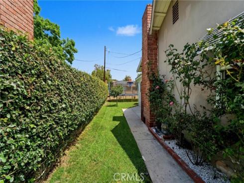 1583 W Cerritos  , Anaheim, CA