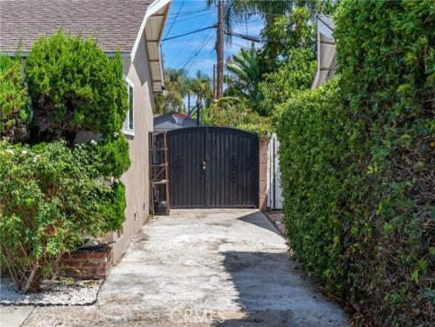 1583 W Cerritos  , Anaheim, CA