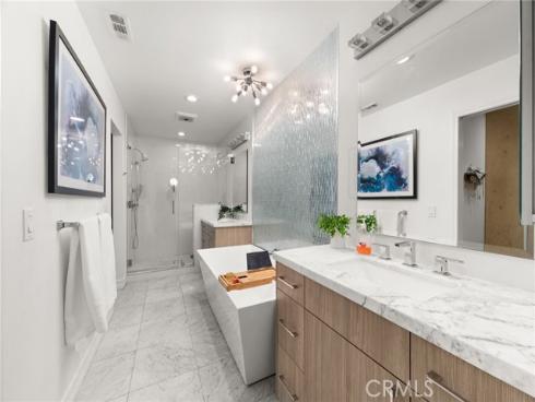 206 N Kennebec , Anaheim, CA
