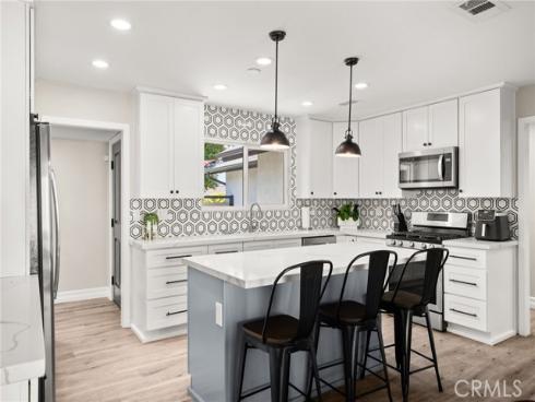 206 N Kennebec , Anaheim, CA