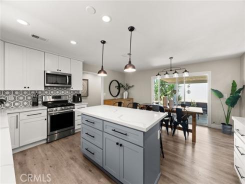 206 N Kennebec , Anaheim, CA
