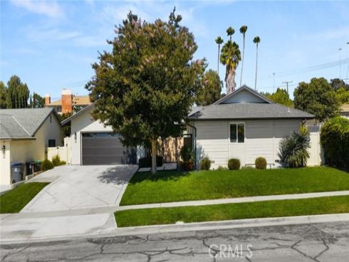 206 N Kennebec , Anaheim, CA