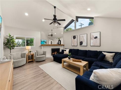 206 N Kennebec , Anaheim, CA