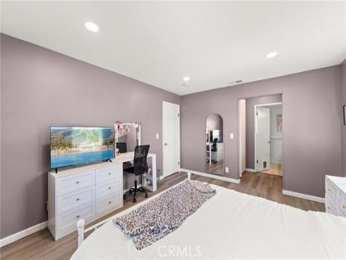 206 N Kennebec , Anaheim, CA