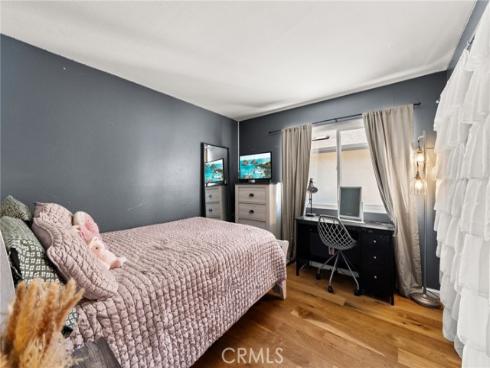 206 N Kennebec , Anaheim, CA