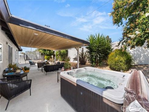 206 N Kennebec , Anaheim, CA