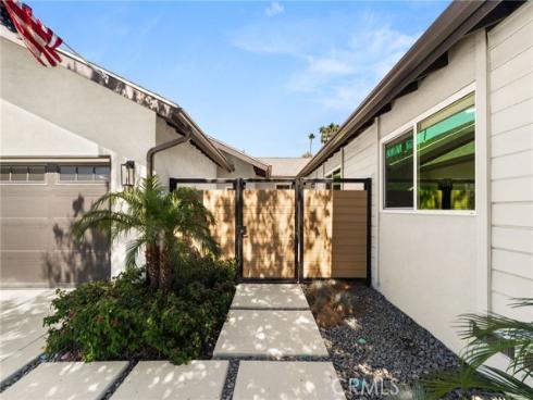 206 N Kennebec , Anaheim, CA