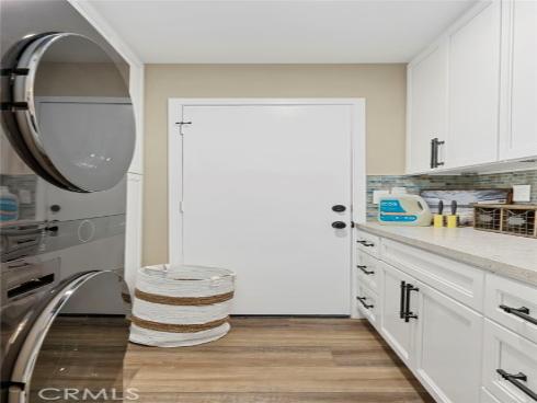 1216 E Clifpark   Way, Anaheim, CA
