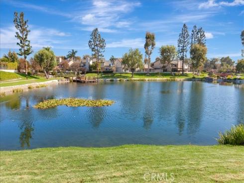 1364 N Schooner 76 Lane, Anaheim, CA