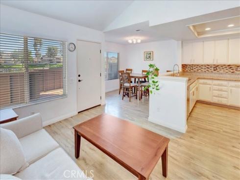 1364 N Schooner 76 Lane, Anaheim, CA