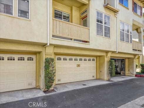 315 W Summerfield   Circle, Anaheim, CA