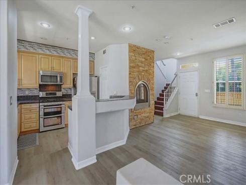 315 W Summerfield   Circle, Anaheim, CA