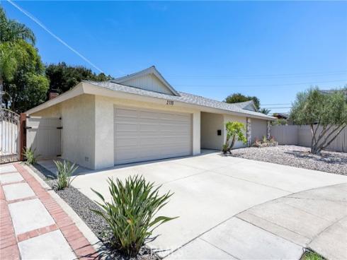 2115 E South Redwood Dr , Anaheim, CA