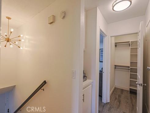 2640 W Meadowview , Anaheim, CA