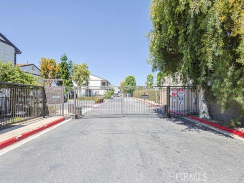 2640 W Meadowview  , Anaheim, CA