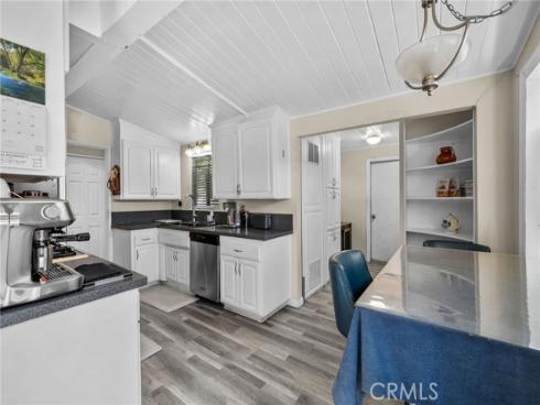 1146 W Claredge  , Anaheim, CA