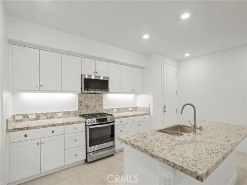 1867 S Union 67 Street, Anaheim, CA