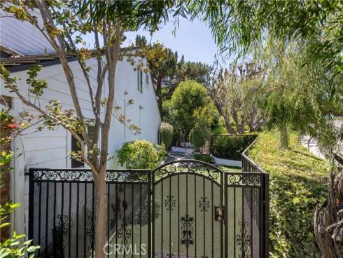 511 S Weymouth Court, Anaheim, CA