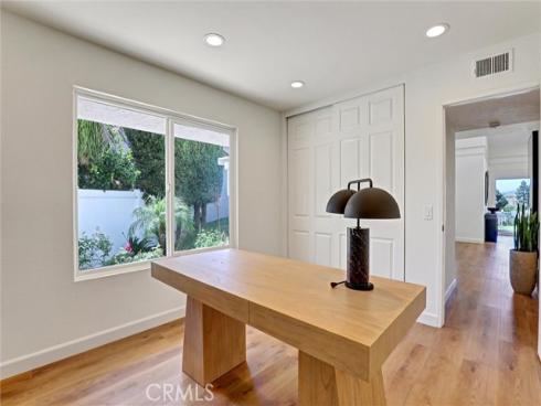 904 S Ridgecrest Circle, Anaheim, CA