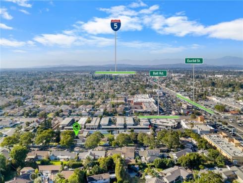 1745 W Bowling , Anaheim, CA