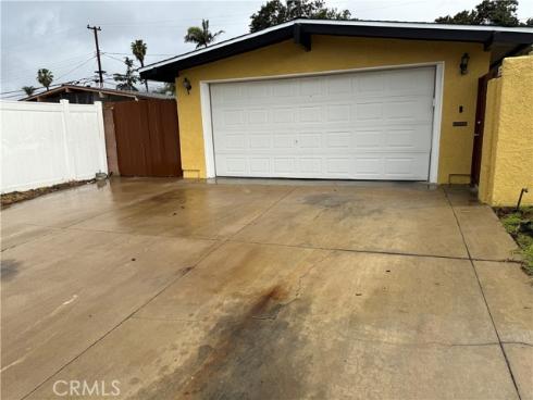2435 W Broadway  , Anaheim, CA