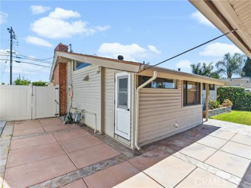 9912 W Harle Avenue, Anaheim, CA