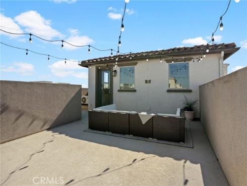 633 S Motif , Anaheim, CA